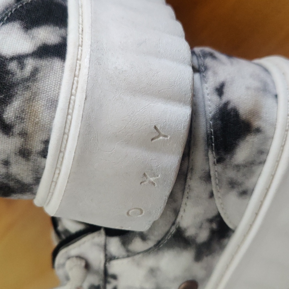 Roxy Surf Sheilahh Gray And White Platform Shoes Size 9 - Picture 15 of 16
